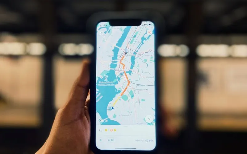 Googleマップで探す場面（イメージ）